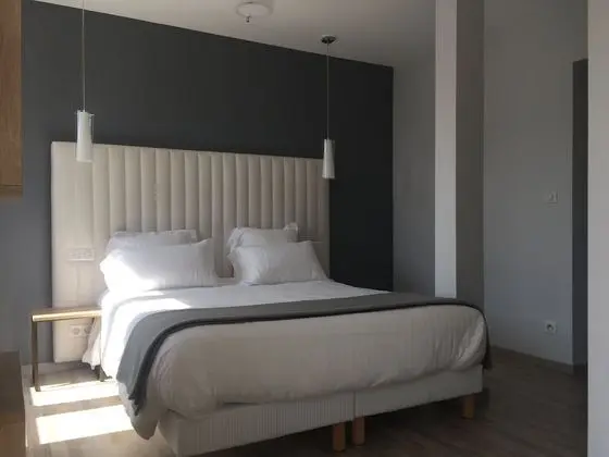 Classic Tek Büyük Yataklı Oda