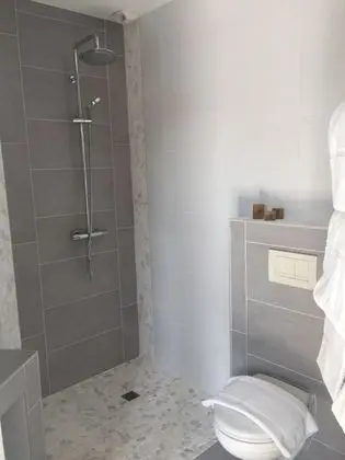 Classic Tek Büyük Yataklı Oda