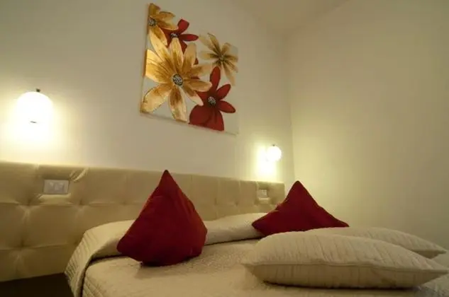 Comfort Tek Büyük Yataklı Oda, Özel Banyo, Şehir Manzaralı