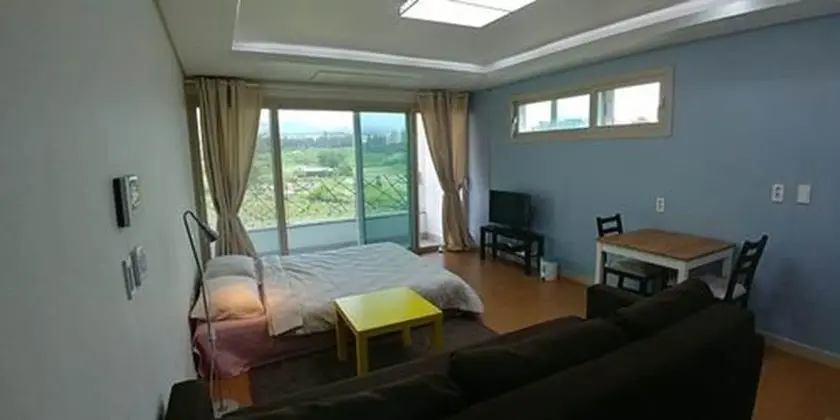 Tek Büyük Yataklı Oda
