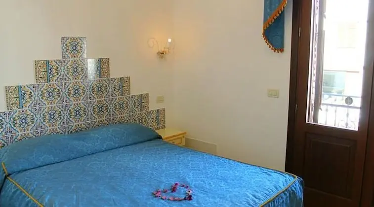 Tek Büyük Yataklı Oda, Balkon