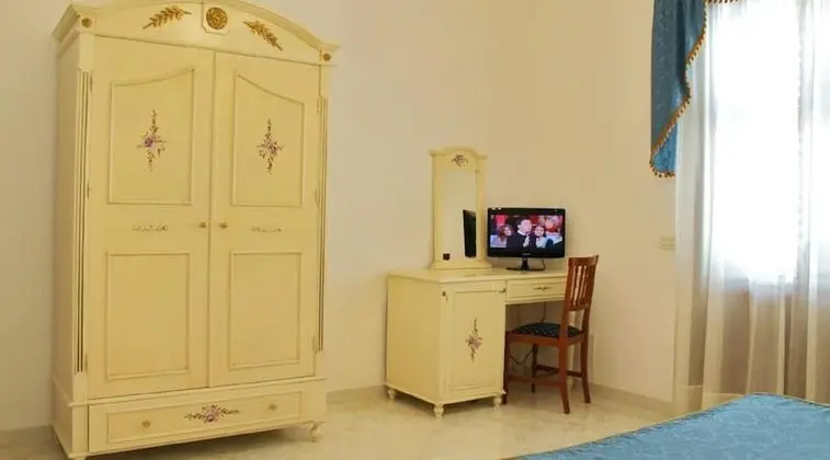 Tek Büyük Yataklı Oda, Balkon