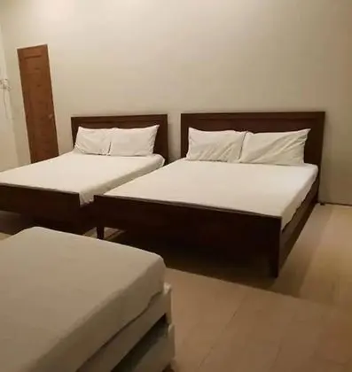 Villa (B)