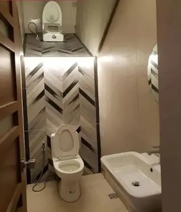Villa (B)