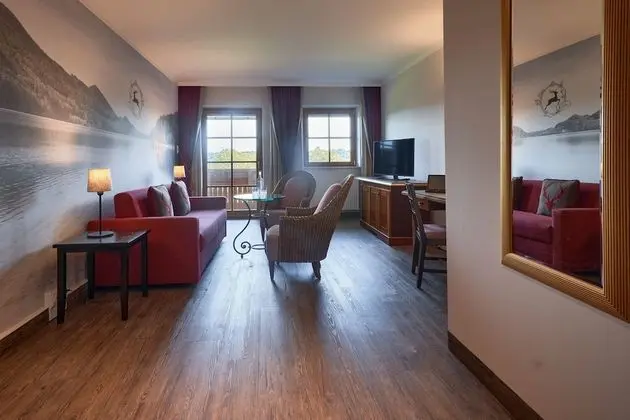 Süit, 1 En Büyük (King) Boy Yatak, Bahçe Manzaralı (Balcony)