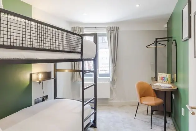 Deluxe Apart Daire