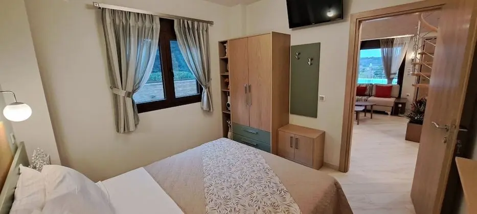 Luxury Villa, 3 Yatak Odası, Havuz Manzaralı