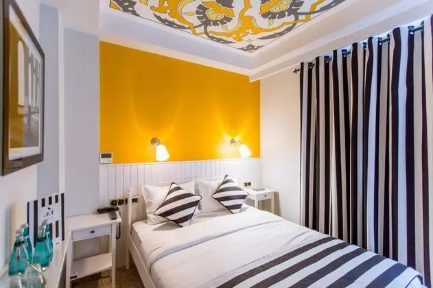 Ekonomik Oda, Şehir Manzaralı