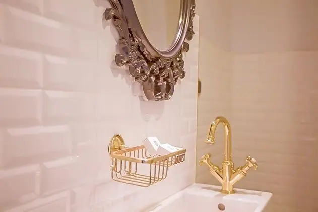 Suite, Şehir Manzaralı