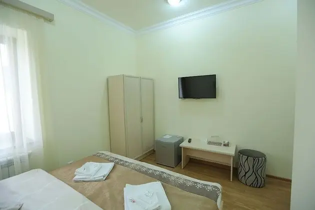Standard Tek Büyük Yataklı Oda