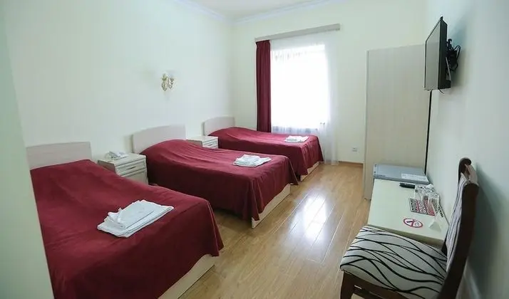 Standard Üç Kişilik Oda
