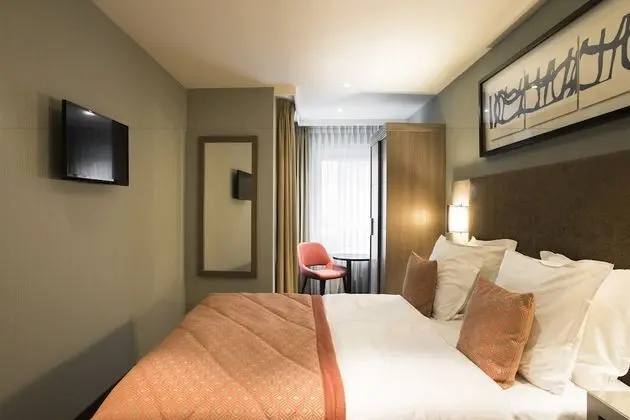 Quadruple Room, Annex Building or Main Building