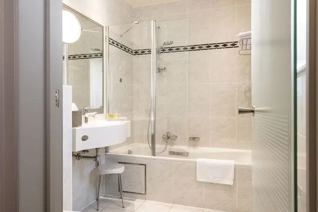 Quadruple Room, Annex Building or Main Building