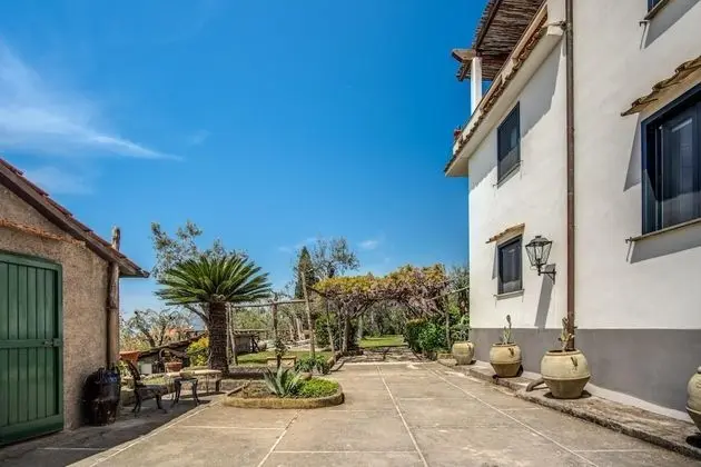 Villa
