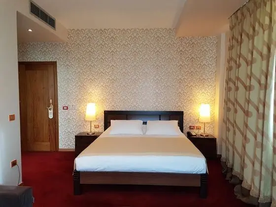 Çift ​​kişilik Standard