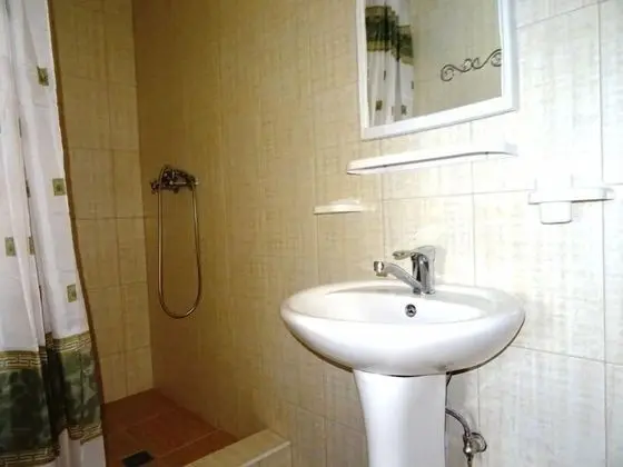 Tek Büyük Yataklı Oda, Avlu Manzaralı