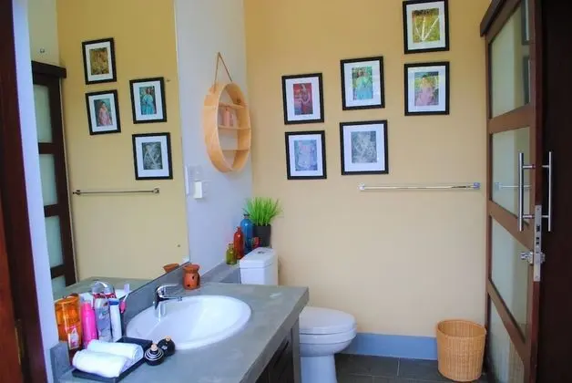 Deluxe Tek Büyük Yataklı Oda, Balkon, Göl Manzaralı