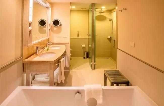 Superior Üç Kişilik Oda, Deniz Manzaralı