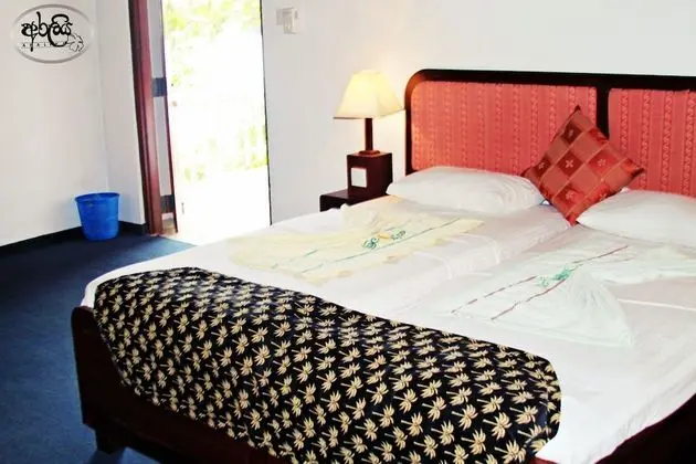 Riverside View Room