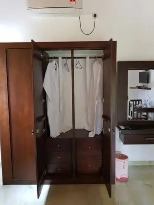 Deluxe Tek Büyük Yataklı Oda, 1 Büyük (Queen) Boy Yatak, Özel Banyo, Bahçe Manzaralı