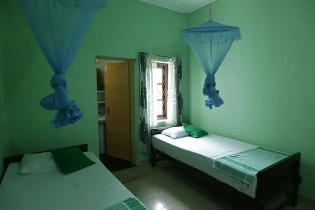 Standard İki Ayrı Yataklı Oda (with Private Bathroom)