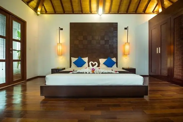 Villa, 5 Yatak Odası, Kişiye Özel Havuzlu