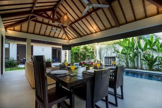 Villa, 5 Yatak Odası, Kişiye Özel Havuzlu
