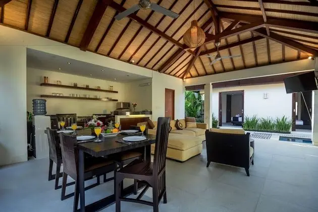 Villa, 5 Yatak Odası, Kişiye Özel Havuzlu