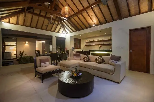 Villa, 5 Yatak Odası, Kişiye Özel Havuzlu