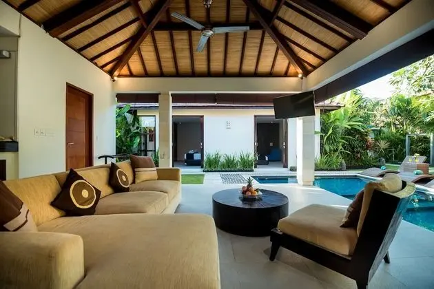 Villa, 5 Yatak Odası, Kişiye Özel Havuzlu