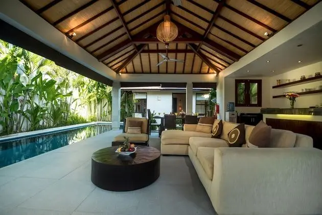 Villa, 5 Yatak Odası, Kişiye Özel Havuzlu