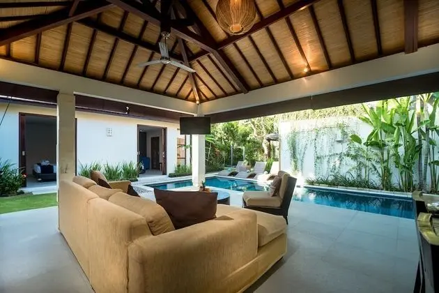 Villa, 5 Yatak Odası, Kişiye Özel Havuzlu