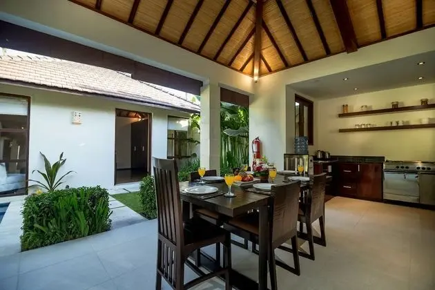 Villa, 5 Yatak Odası, Kişiye Özel Havuzlu