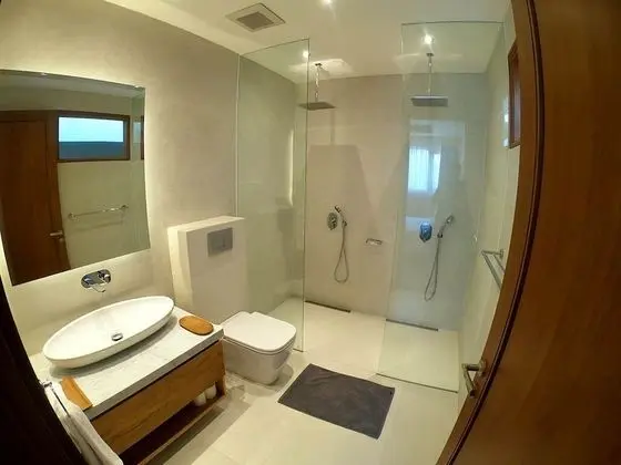 Luxury Villa, 4 Yatak Odası, Havuz Manzaralı