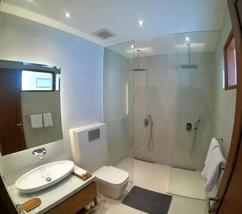 Luxury Villa, 4 Yatak Odası, Havuz Manzaralı