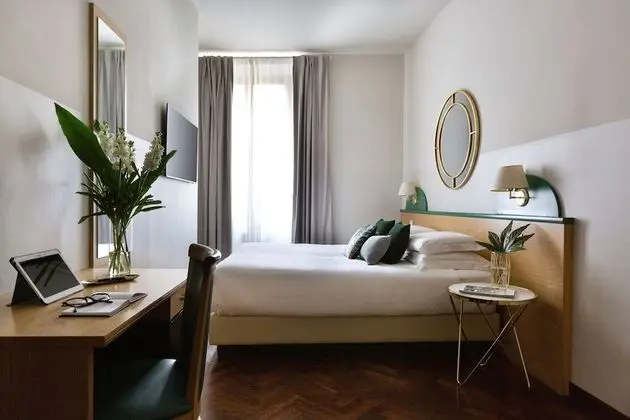 Tek Büyük veya İki Ayrı Yataklı Oda (Private External Bathroom)