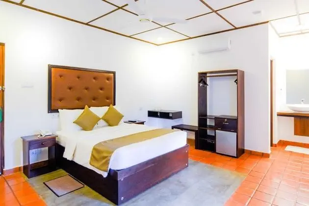Deluxe Tek Büyük Yataklı Oda, Banyolu/Duşlu