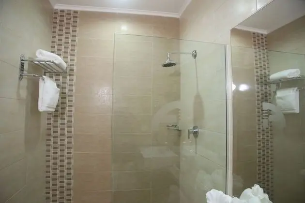 Junior Süit, 1 En Büyük (King) Boy Yatak, Banyolu/Duşlu