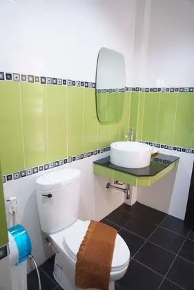 Standard Bungalov, Veranda, Avlu