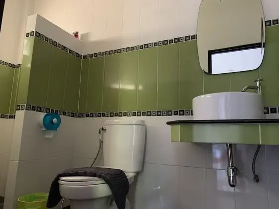 Standard Bungalov, Veranda, Avlu