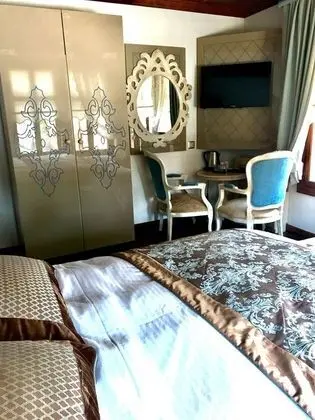 Standart Oda, Sokak Manzaralı