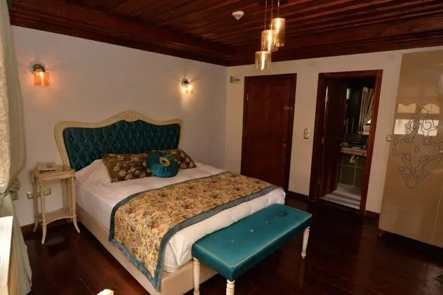 Standart Oda, Sokak Manzaralı