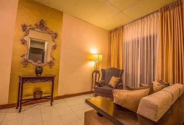 3-Bedroom Apartment