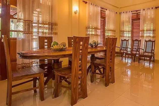 3-Bedroom Apartment