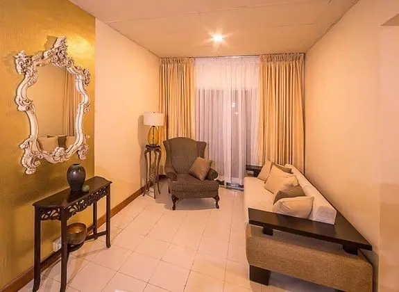 3-Bedroom Apartment