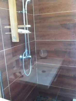 Junior Süit, Sigara İçilmez