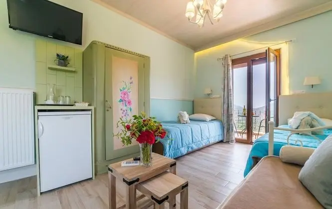 Deluxe Oda, Balkon (Psiloritis)