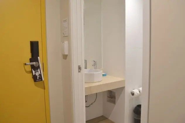 Tek Büyük Yataklı Oda, 2 Tek Kişilik Yatak