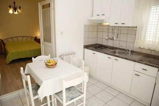 Apart Daire (Araz - parking and barbecue - A2(3))