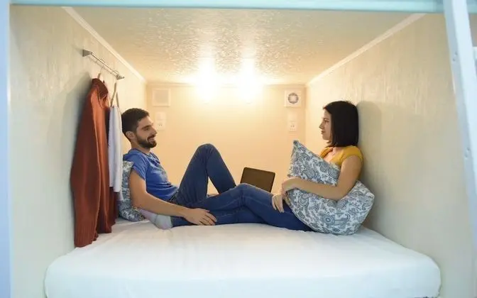 Ortak Ranzalı Oda, Karma Ranzalı Oda